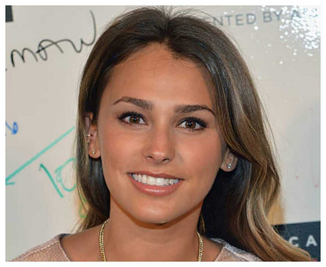 Yael Cohen Braun's profiles Yael Cohen Braun's profiles