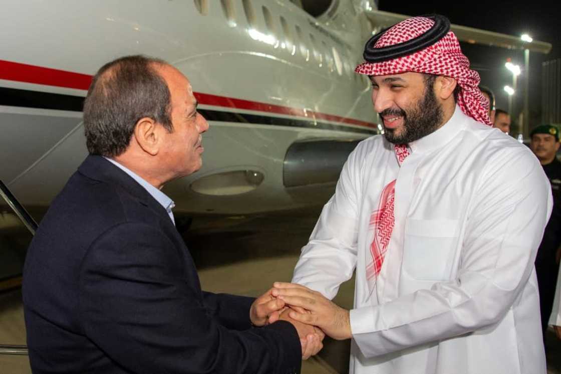 Saudi Crown Prince Mohammed bin Salman welcomes Egypt's President Abdel Fattah al-Sisi at Jeddah airport Saudi Crown Prince Mohammed bin Salman welcomes Egypt's President Abdel Fattah al-Sisi at Jeddah airport