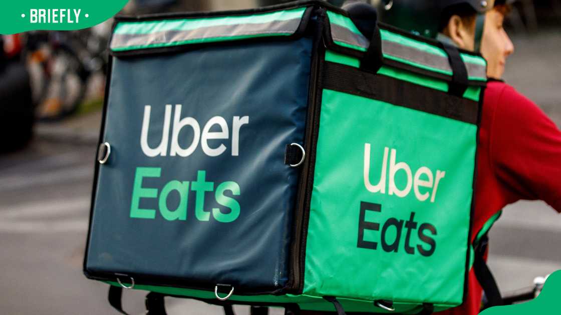 Uber Eats top box requirements