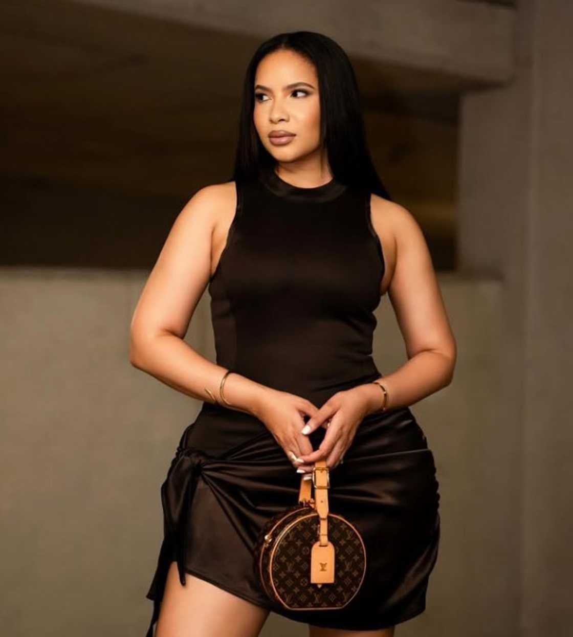 One of Thuli Phongolo's Louis Vuitton bags caused commotion One of Thuli Phongolo's Louis Vuitton bags caused commotion