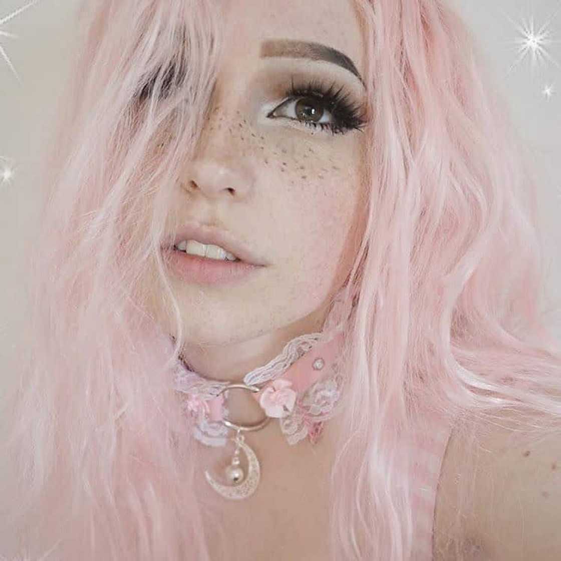 Belle Delphine bio