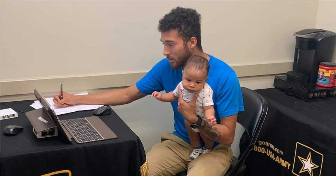 Father goes viral after taking his newborn baby Father goes viral after taking his newborn baby
