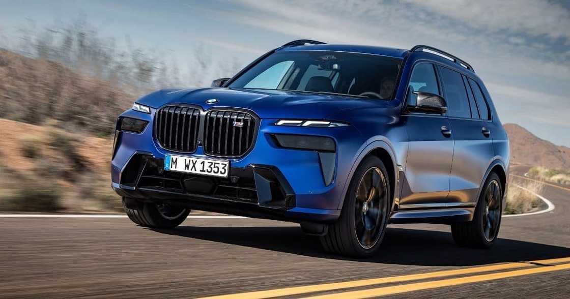 BMW’s Flagship X7, the German Carmaker’s Flagship SUV, Emerges With New Styling, Tech and Mild Hybrid Models BMW’s Flagship X7, the German Carmaker’s Flagship SUV, Emerges With New Styling, Tech and Mild Hybrid Models