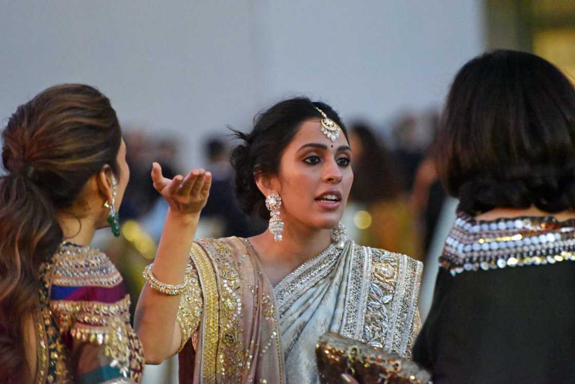 Shloka Mehta at the Nita Mukesh Ambani Cultural Center Shloka Mehta at the Nita Mukesh Ambani Cultural Center