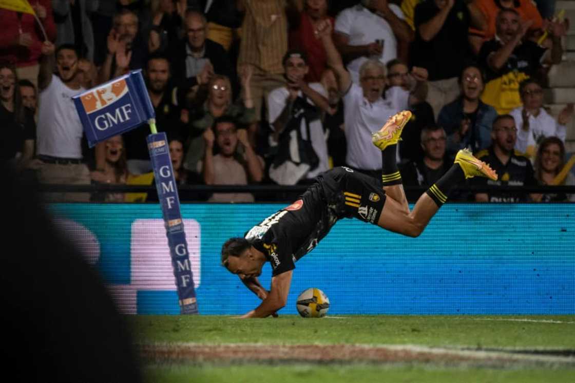 Dillyn Leyds has yet to miss a kick for La Rochelle this season Dillyn Leyds has yet to miss a kick for La Rochelle this season