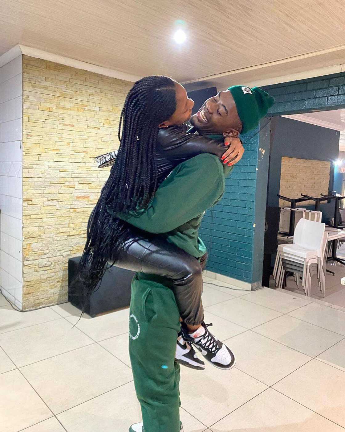 Sakhile Hlatshwayo girlfriend Sakhile Hlatshwayo girlfriend