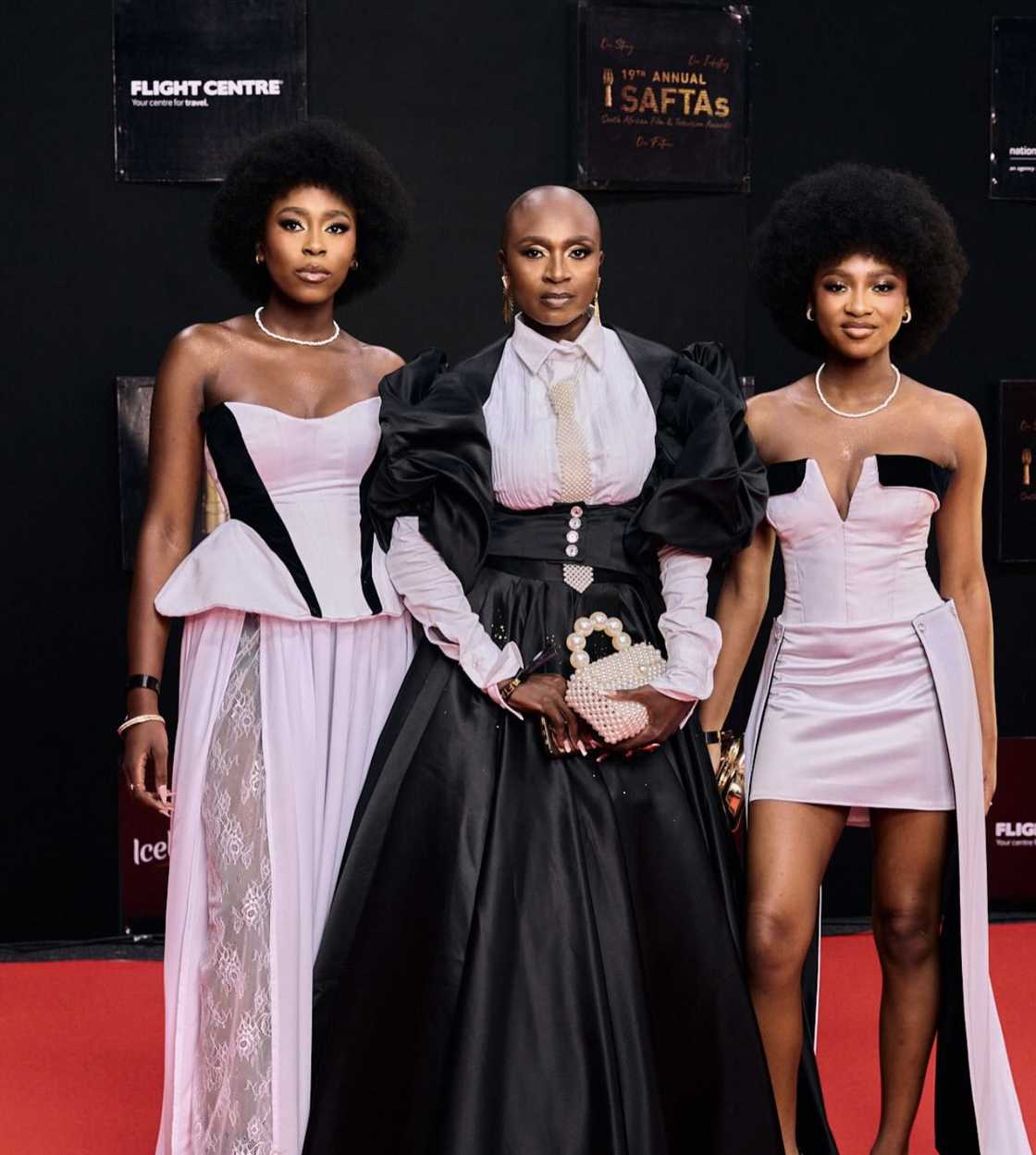 Online users sympathised with Shoki Mmola and her daughters