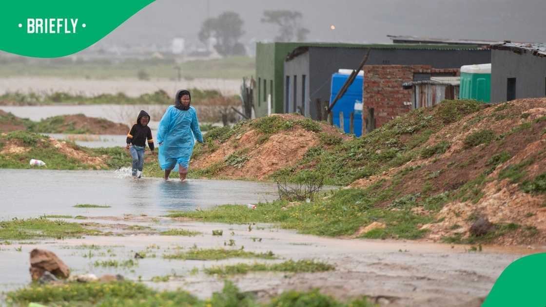 The Western Cape floods are expected to continue for several days