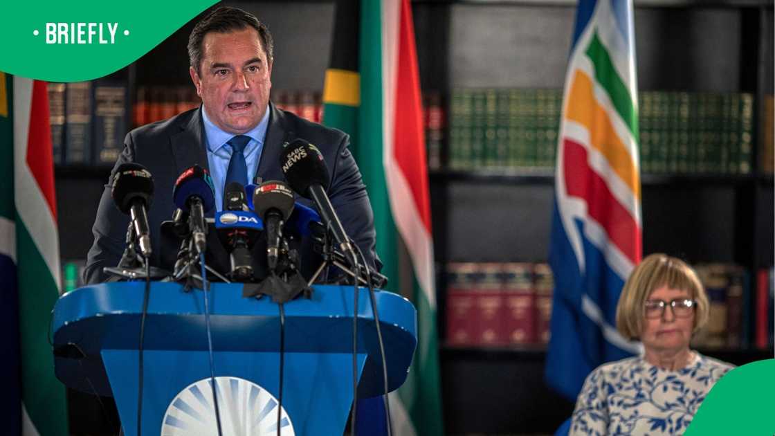The DA leadership was criticised by Thabo Mbeki The DA leadership was criticised by Thabo Mbeki