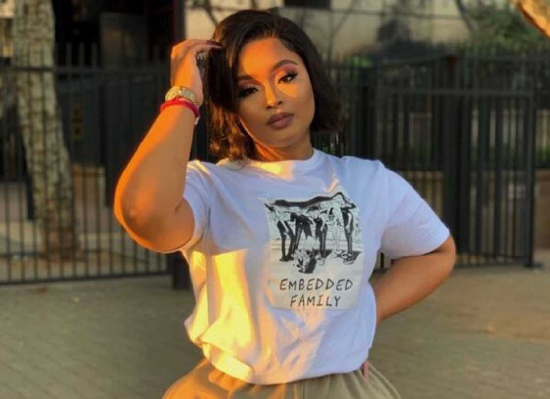 Cyan Boujee had plastic surgery to fix her breasts Cyan Boujee had plastic surgery to fix her breasts