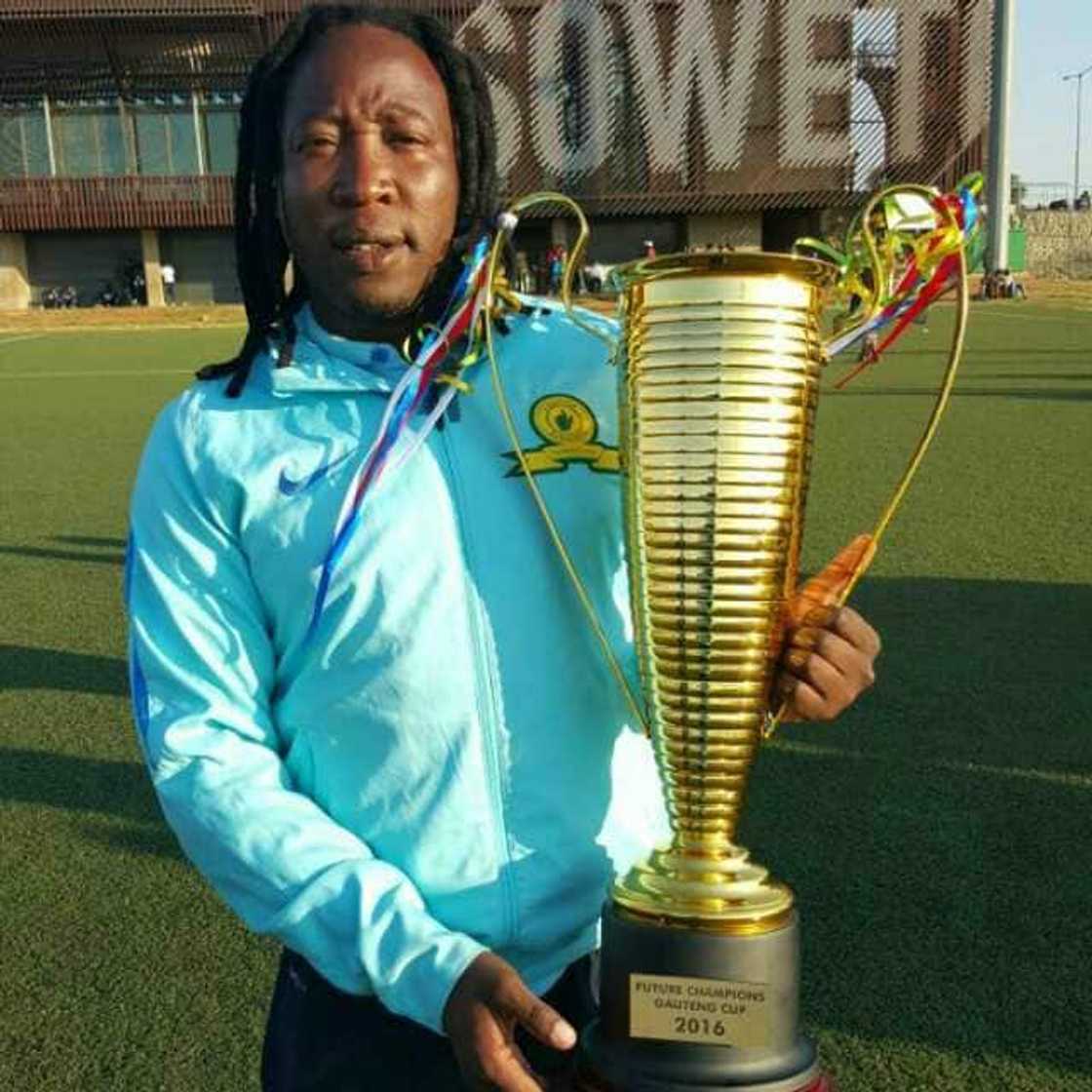 Godfrey Sapula biography Godfrey Sapula biography