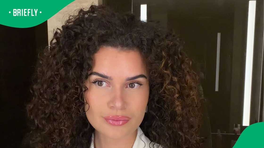 Rachel John makes cheeky plea after her car gets broken into Rachel John makes cheeky plea after her car gets broken into