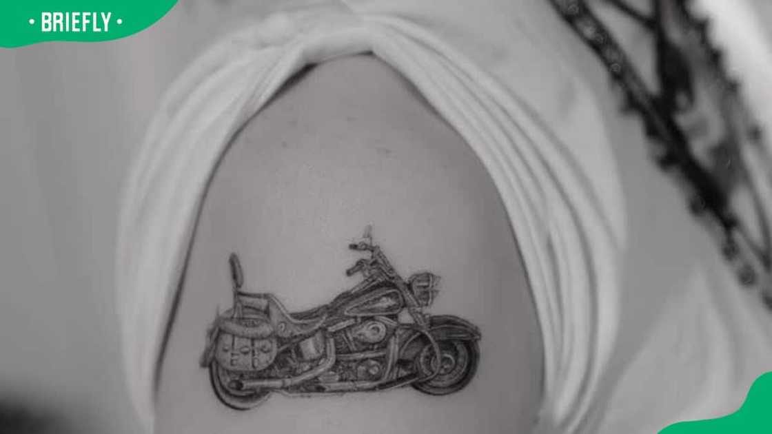 what are Miley Cyrus' tattoos what are Miley Cyrus' tattoos
