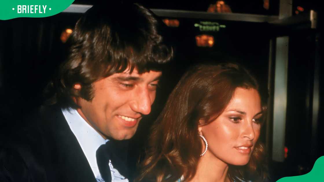 Raquel Welch and Joe Namath in Los Angeles Raquel Welch and Joe Namath in Los Angeles