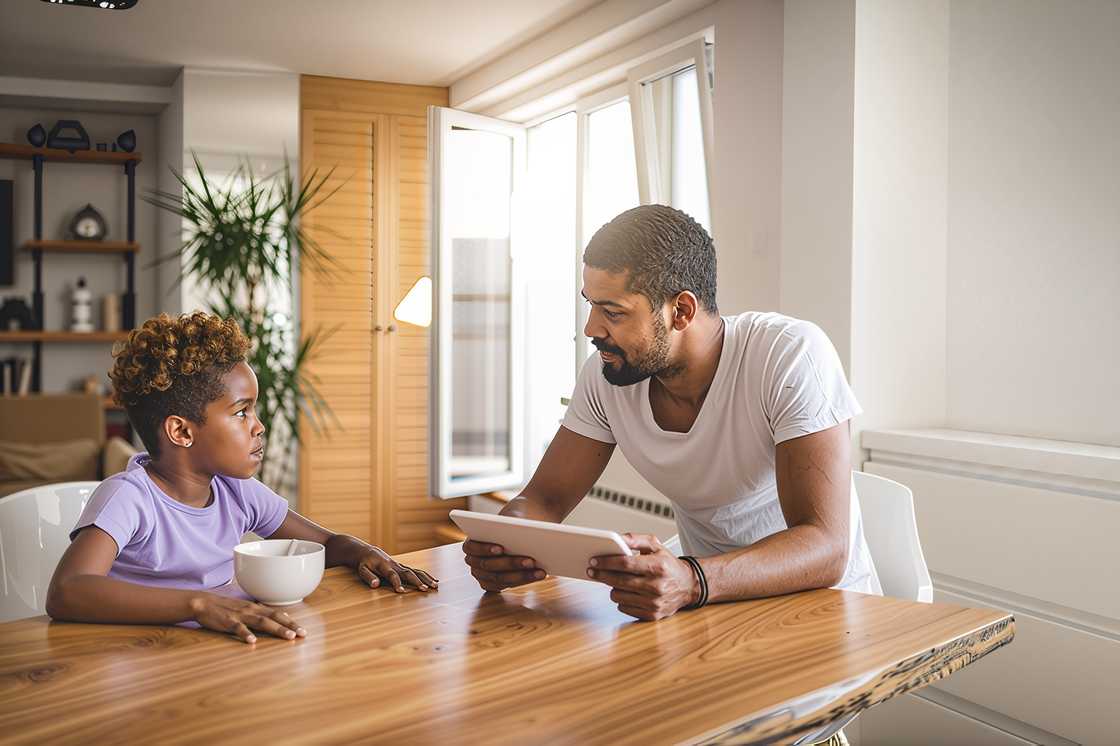Father and daughter are arguing