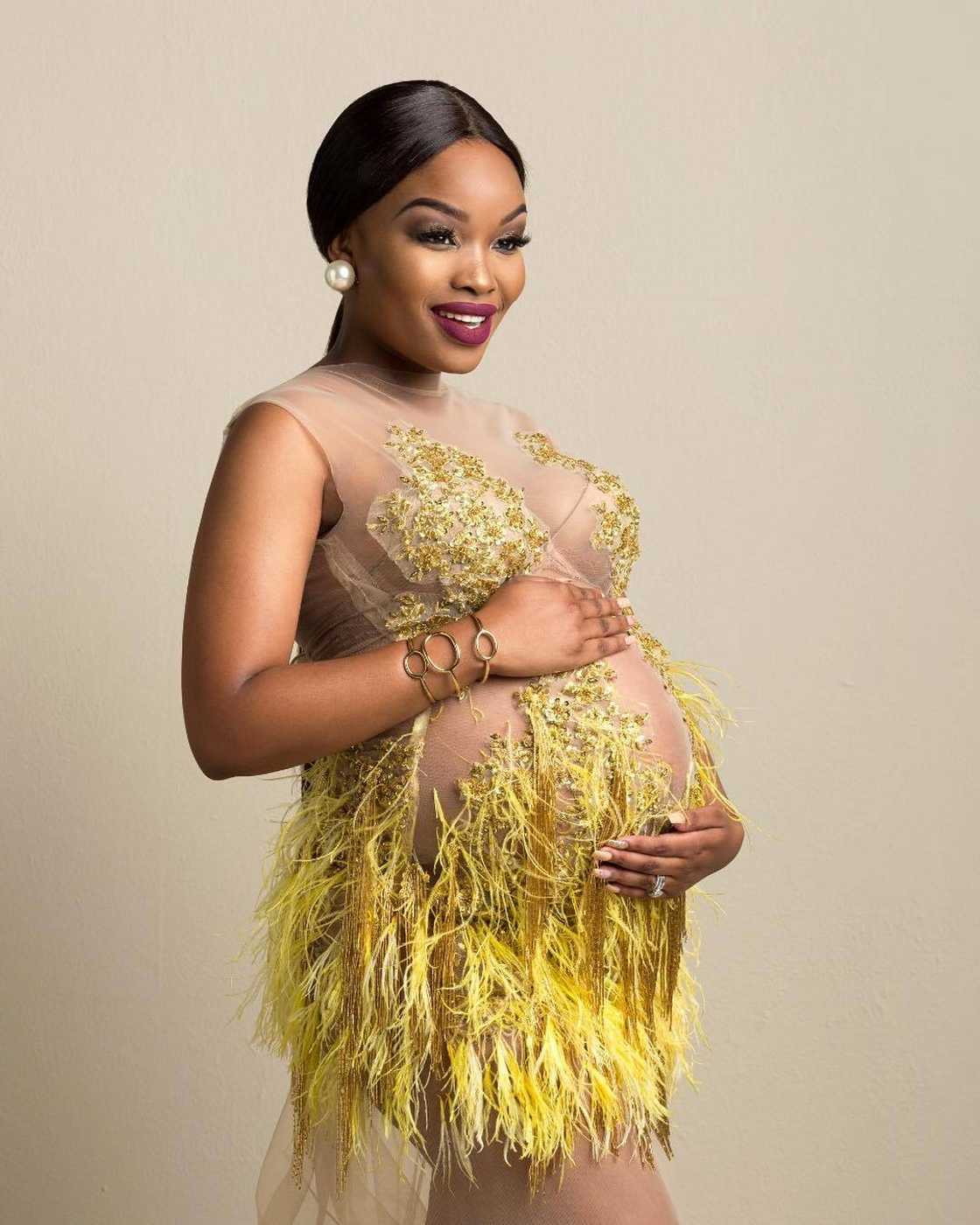 Zinhle Ngwenya Zinhle Ngwenya