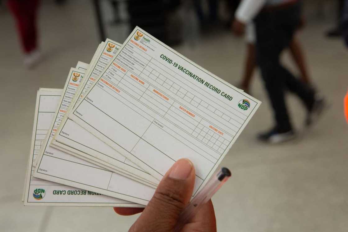 Vaccine card, Covid-19 Vaccine card, Covid-19