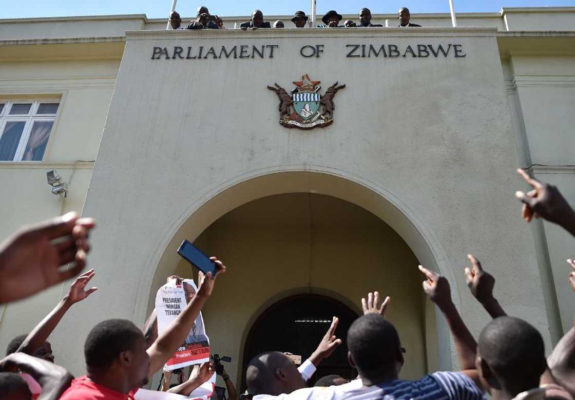 The Zimbabwean Parliament has passed a bill extending President Emmerson Mnangagwa's term The Zimbabwean Parliament has passed a bill extending President Emmerson Mnangagwa's term