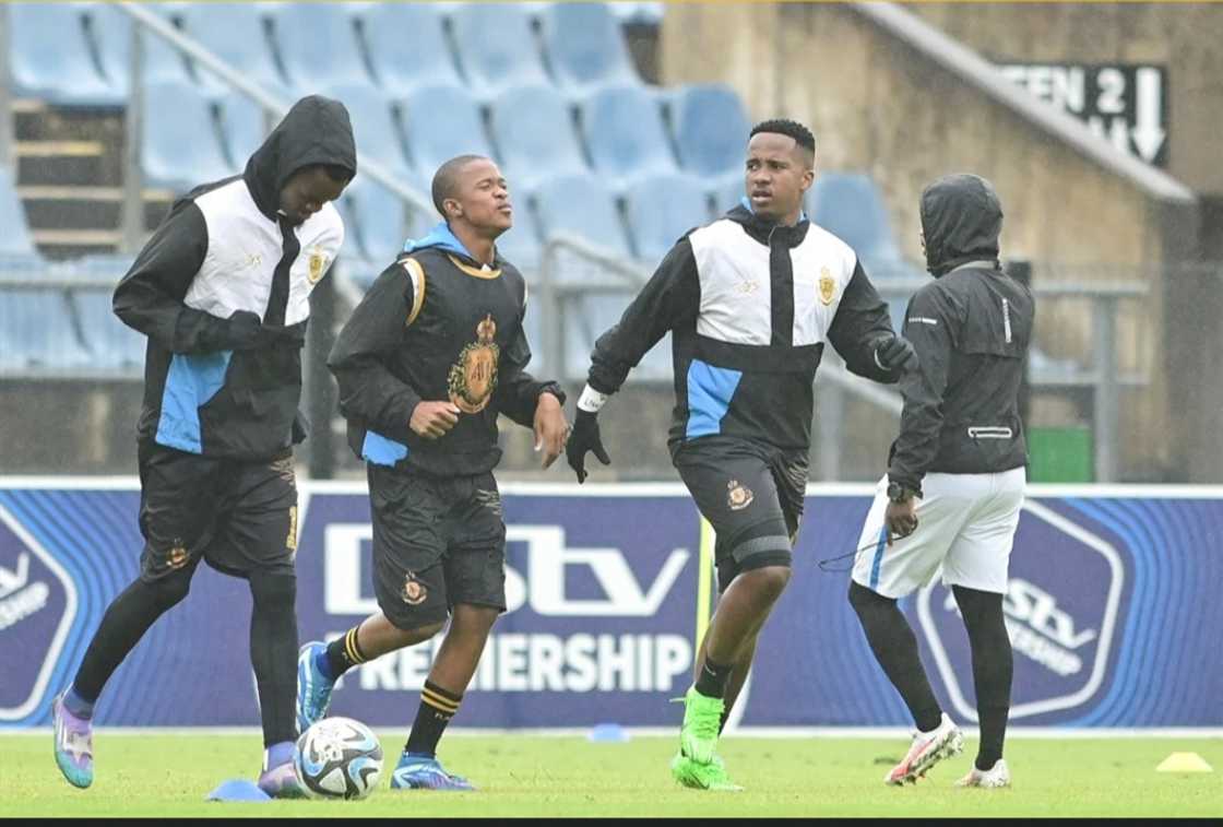 In a continuing saga of financial mismanagement, Royal AM Football Club has failed to pay its players for February 2025, further compounding the financial instability that has plagued the club in recent months. In a continuing saga of financial mismanagement, Royal AM Football Club has failed to pay its players for February 2025, further compounding the financial instability that has plagued the club in recent months.