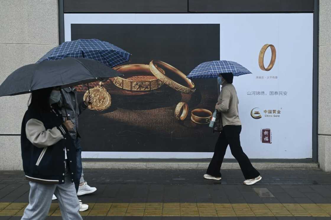 Analysts told AFP they expected China to post around 4.6 percent growth in the year's first quarter Analysts told AFP they expected China to post around 4.6 percent growth in the year's first quarter