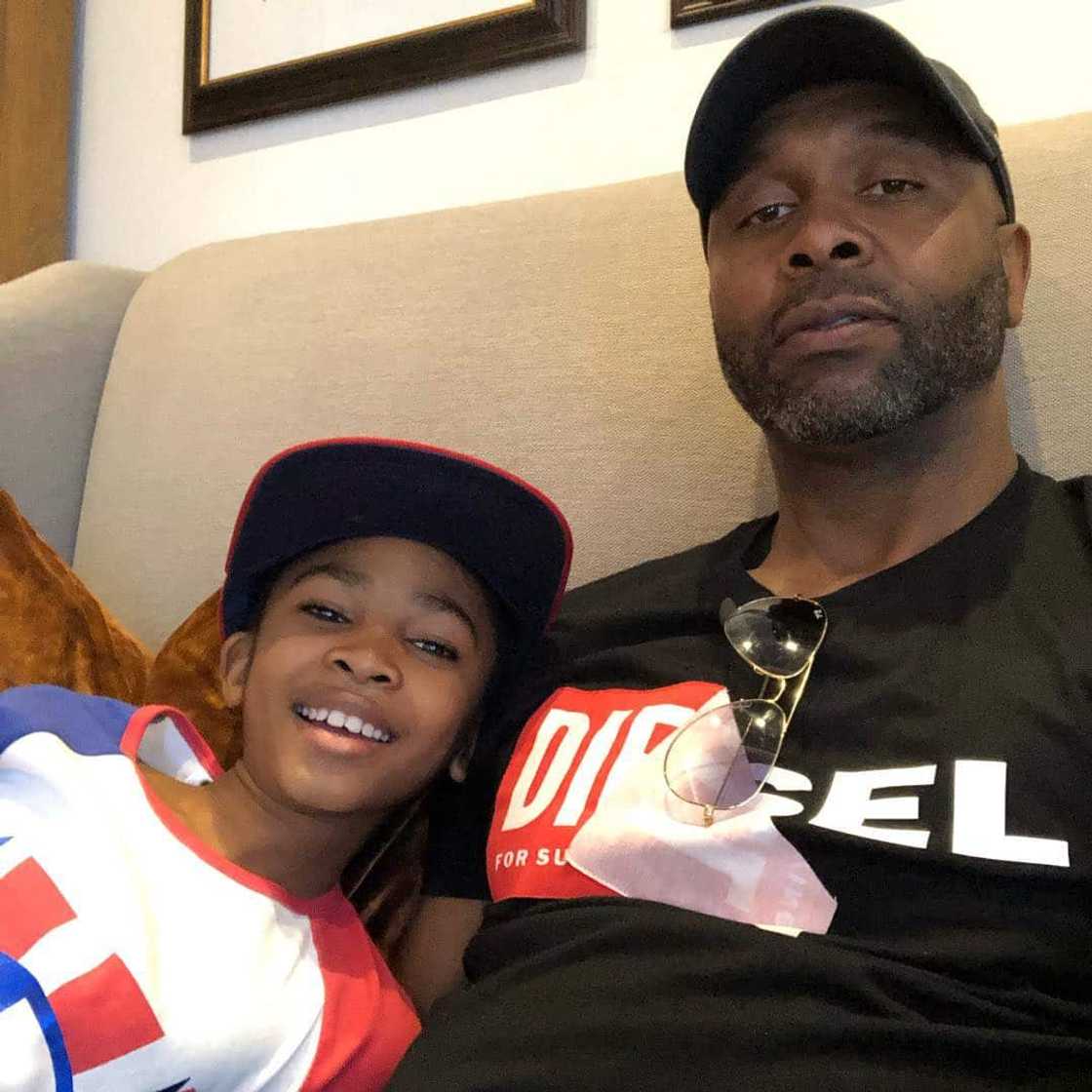 Lucas Radebe age, children, wife, parents, position, stats, current job ...