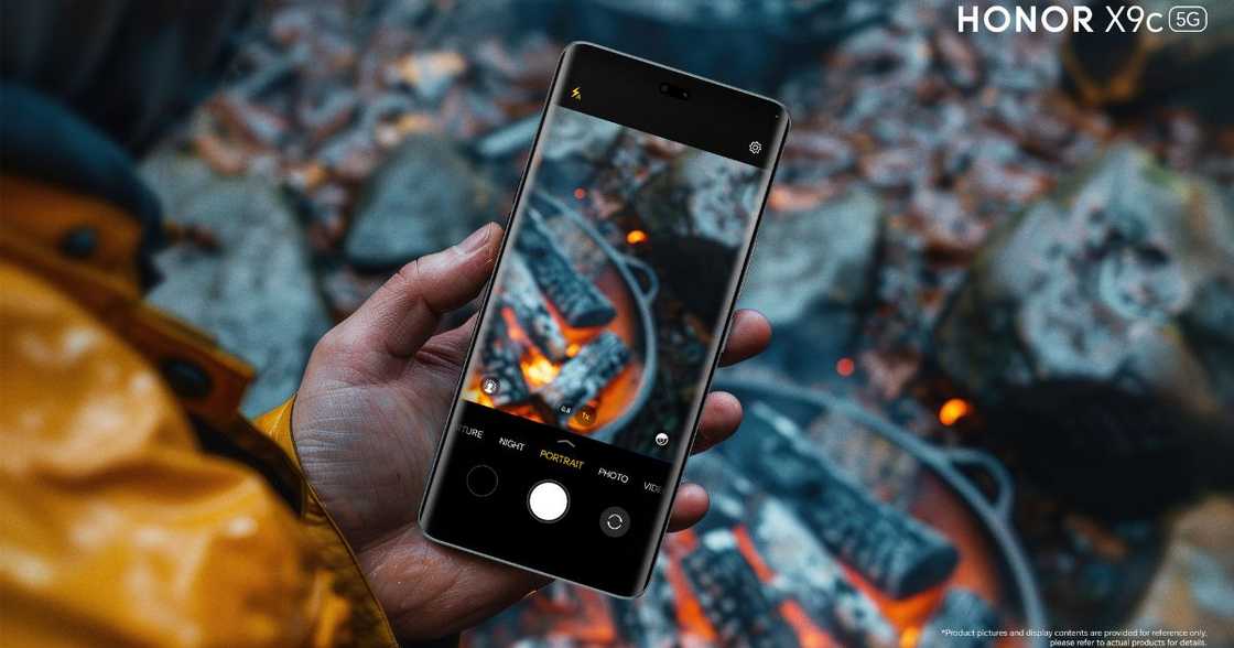 Without a tough-as-nails smartphone to navigate and snap epic shots, your journey could hit a speedbump. Without a tough-as-nails smartphone to navigate and snap epic shots, your journey could hit a speedbump.