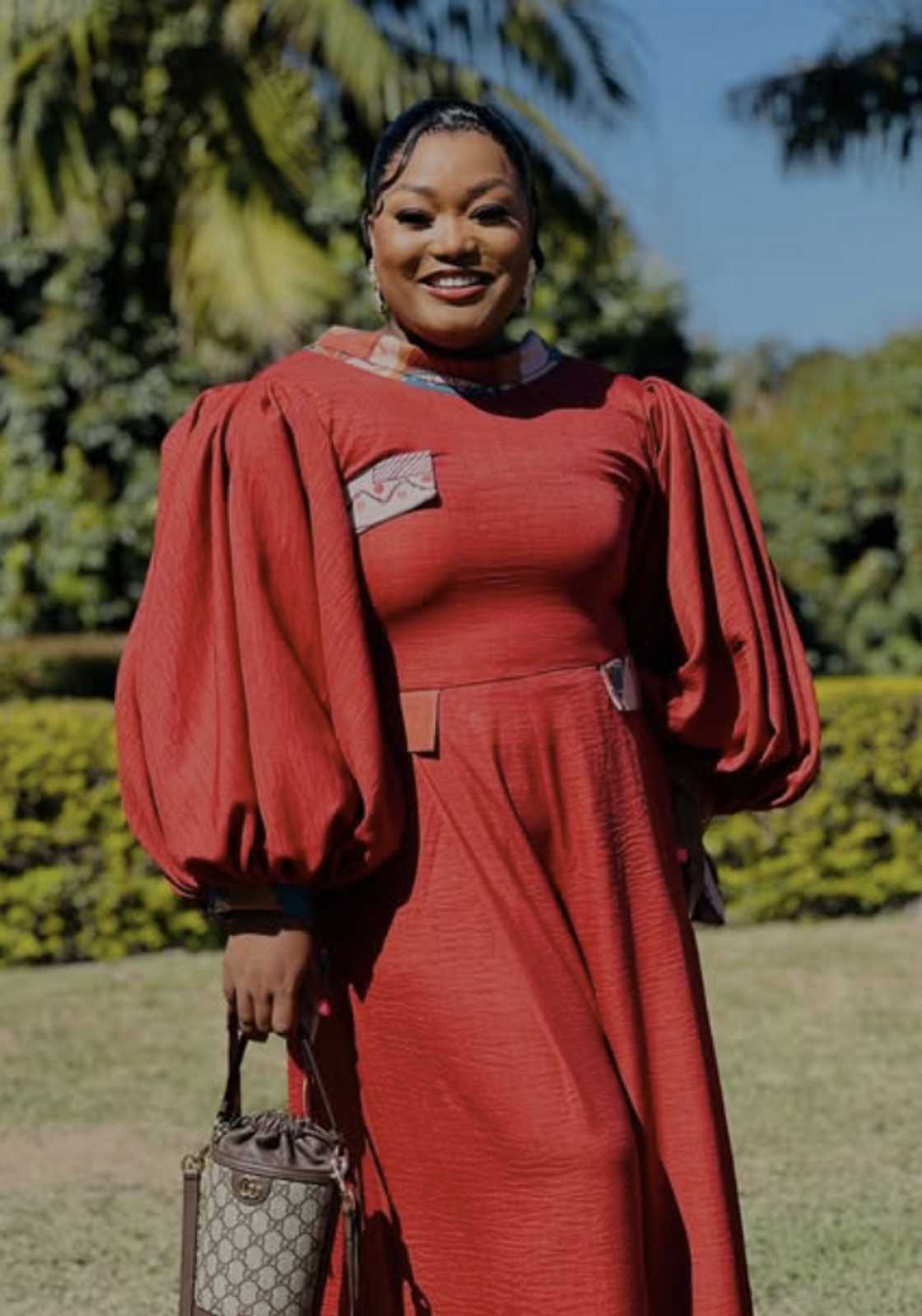 Online users said they weren't impressed with Thobile “MaKhumalo” Khumalo’s look Online users said they weren't impressed with Thobile “MaKhumalo” Khumalo’s look