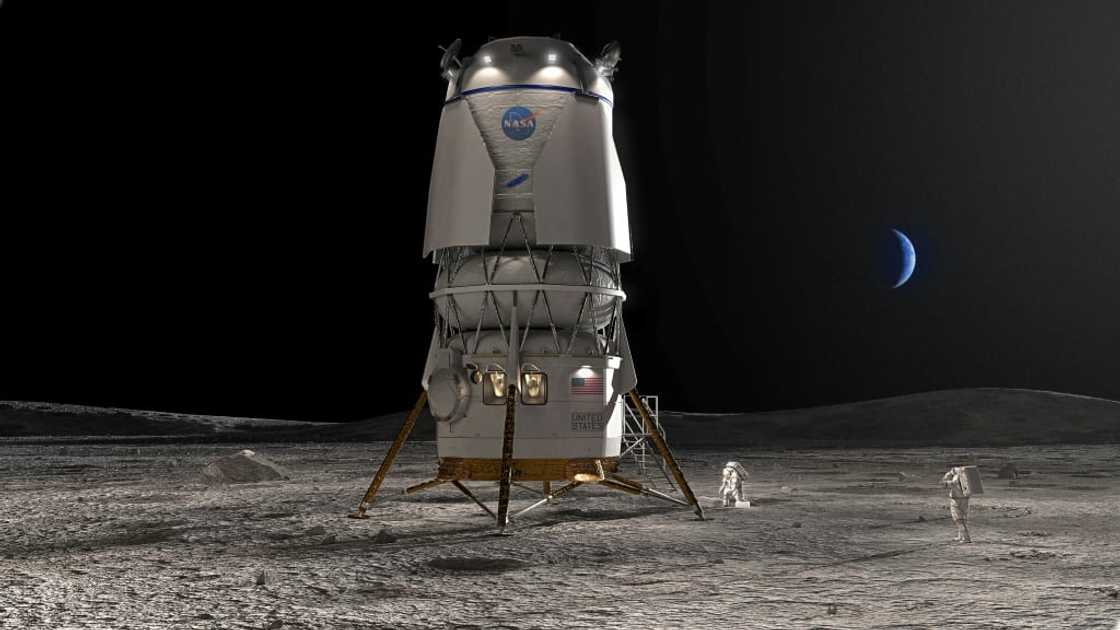 Illustration released by the Blue Origin of its lander, baptized Blue Moon, which has been selected by NASA for the Artemis 5 lunar mission Illustration released by the Blue Origin of its lander, baptized Blue Moon, which has been selected by NASA for the Artemis 5 lunar mission