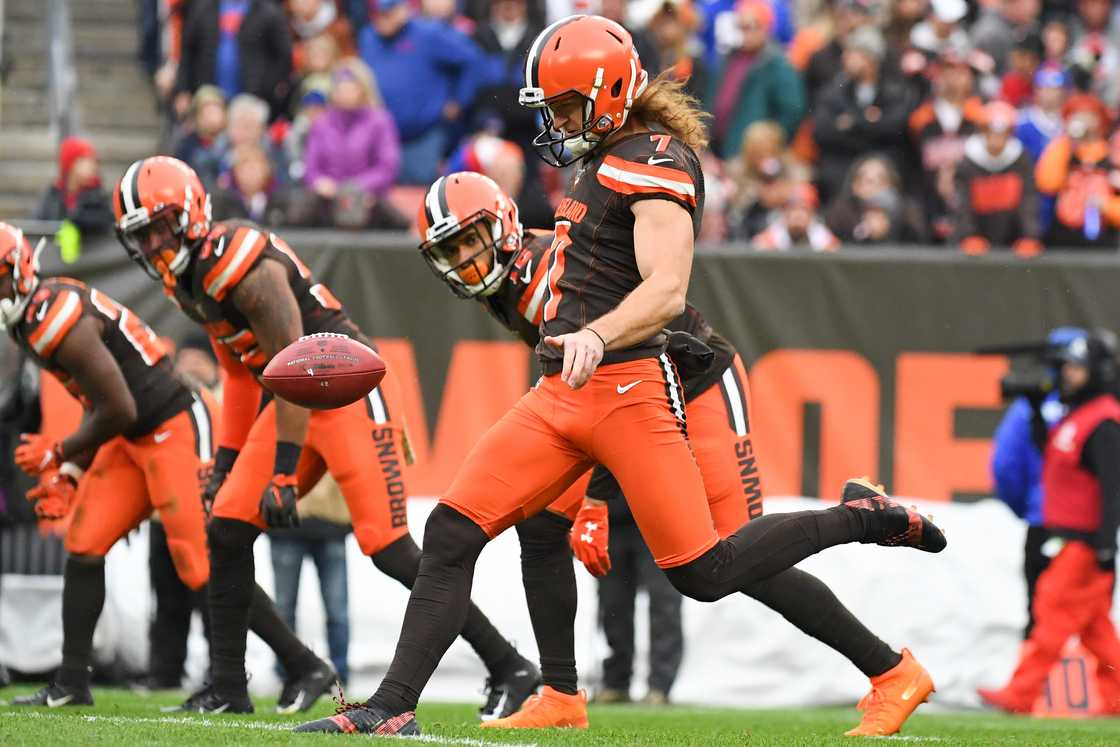 Punter Jamie Gillan at FirstEnergy Stadium in Cleveland, Ohio.