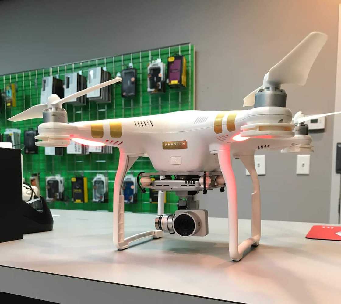 Drone flight time calculator Drone flight time calculator