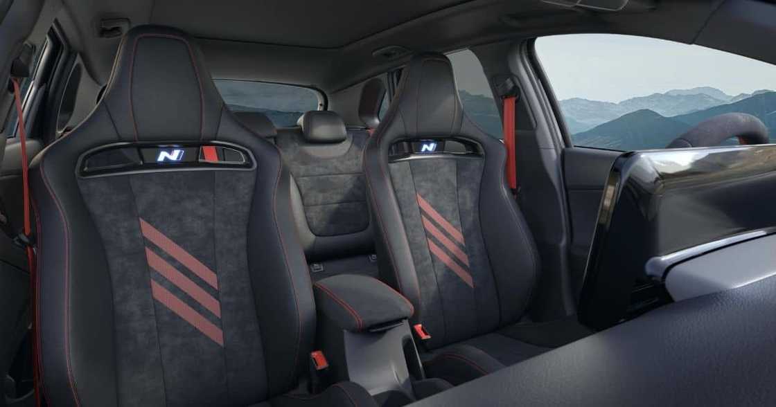Hyundai Motor Announces i30 N Drive-N Limited Edition of Just 800 Hot Hatch Models Worldwide Hyundai Motor Announces i30 N Drive-N Limited Edition of Just 800 Hot Hatch Models Worldwide