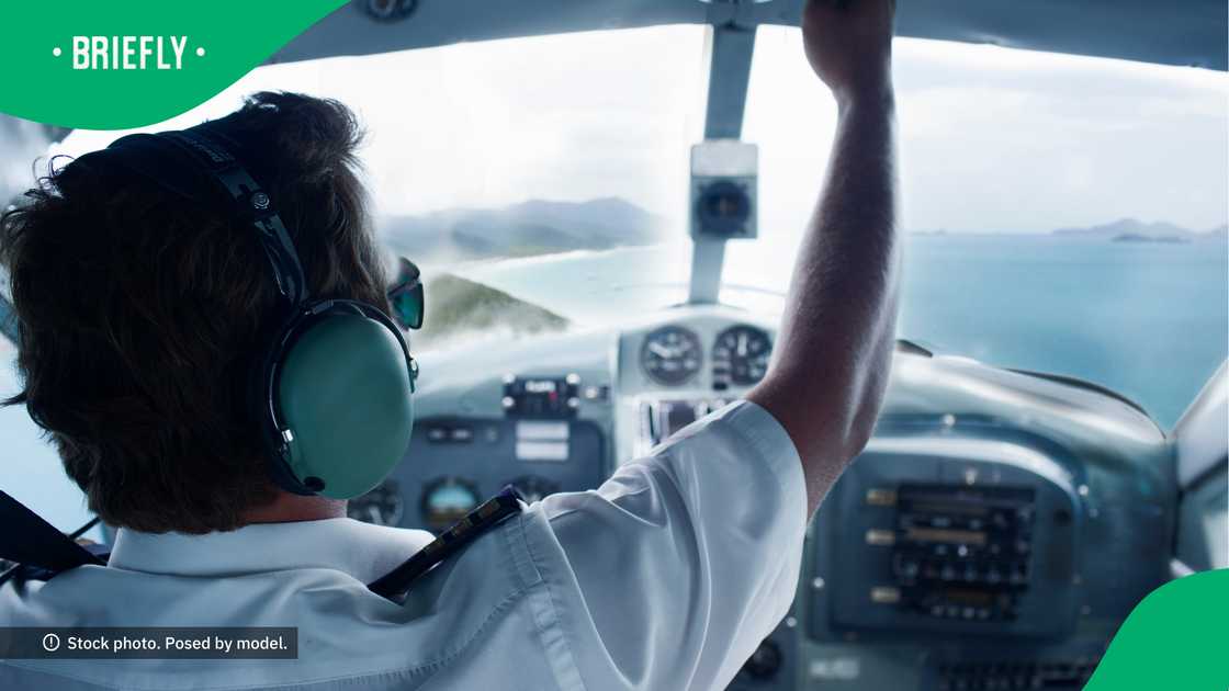 The pilot gets creative when he's at work and makes funny videos. The pilot gets creative when he's at work and makes funny videos.