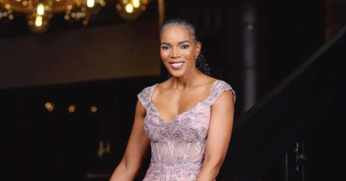 Connie Ferguson stuns fans with her smooth boxing moves. Connie Ferguson stuns fans with her smooth boxing moves.