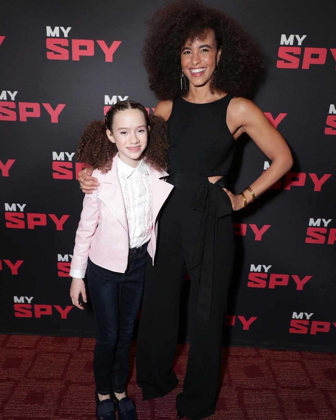 Parisa Fitz-Henley The sinner Parisa Fitz-Henley The sinner