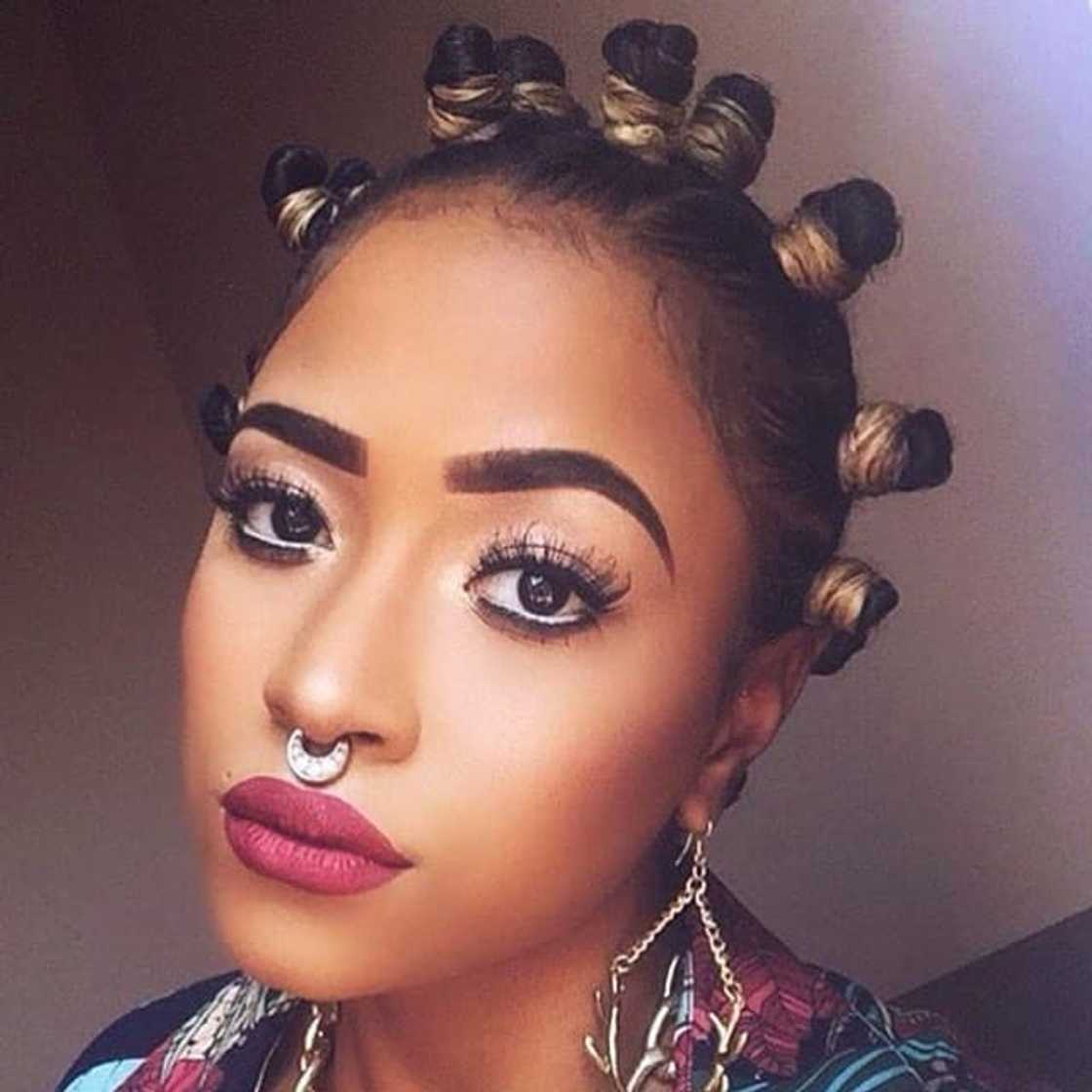 25 Cute short curly hairstyles for black women to try in 2020 25 Cute short curly hairstyles for black women to try in 2020