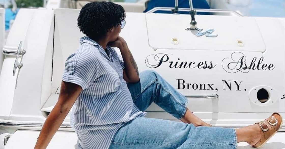 Man buys pregnant wife boat, push present, princess Ashley boat Man buys pregnant wife boat, push present, princess Ashley boat