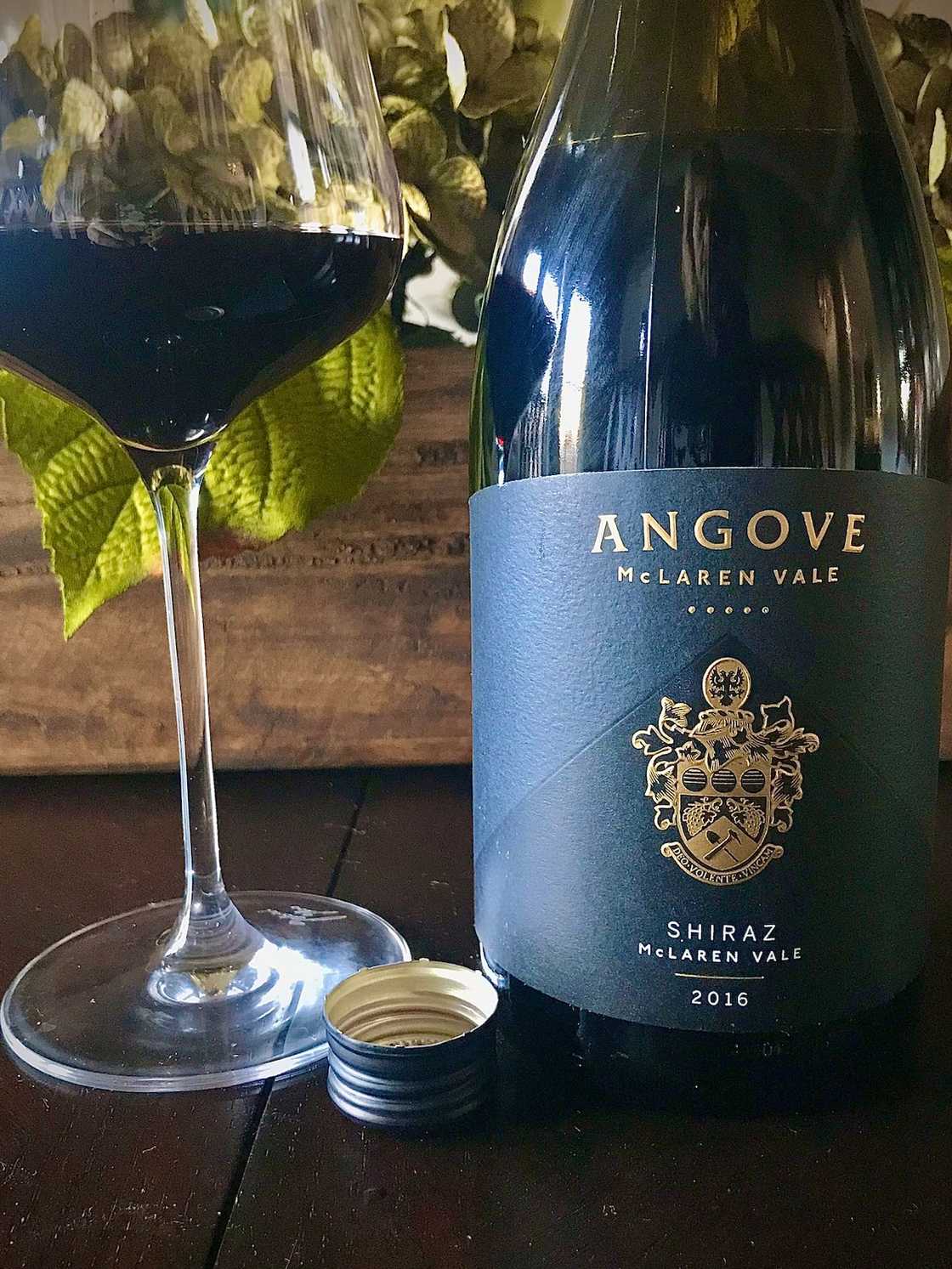 Shiraz dry red wine Shiraz dry red wine