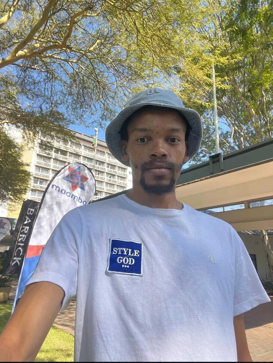 Nota had a fight with a staff at a restaurant.