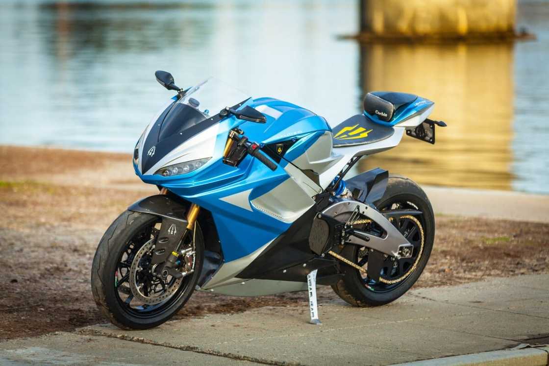 Which bike is faster than Bugatti? Which bike is faster than Bugatti?