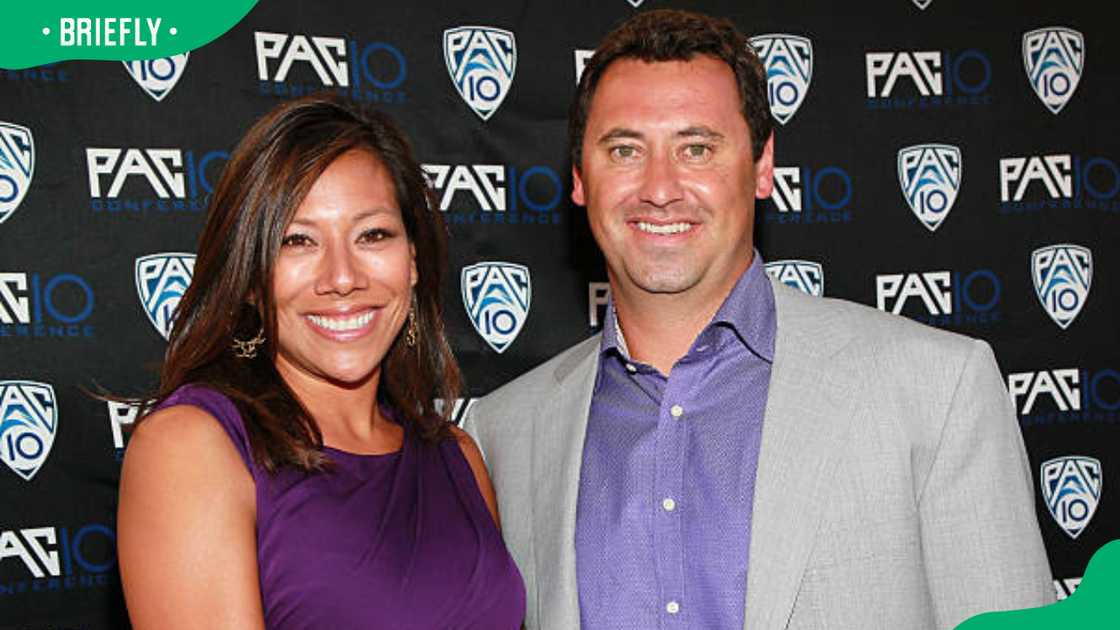 Steve Sarkisian (R) and wife Stephanie Sarkisian at FOX Sports Steve Sarkisian (R) and wife Stephanie Sarkisian at FOX Sports