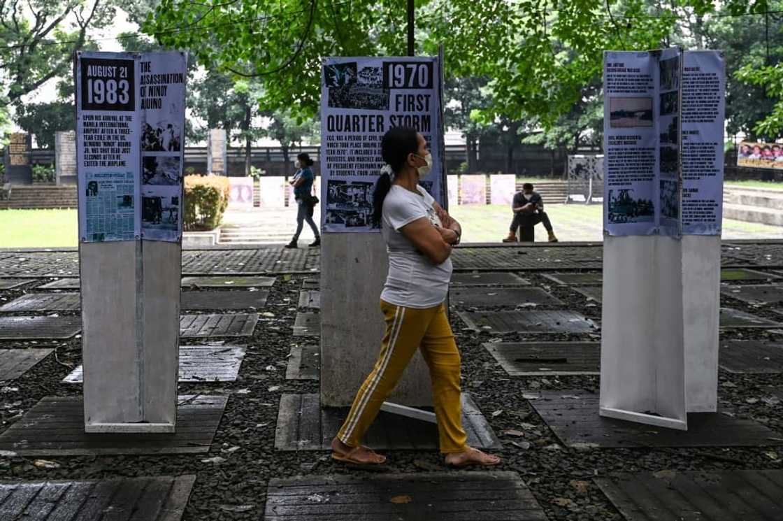Amnesty estimates thousands of people were killed and tens of thousands tortured and imprisoned after Marcos imposed martial law on September 21, 1972 Amnesty estimates thousands of people were killed and tens of thousands tortured and imprisoned after Marcos imposed martial law on September 21, 1972