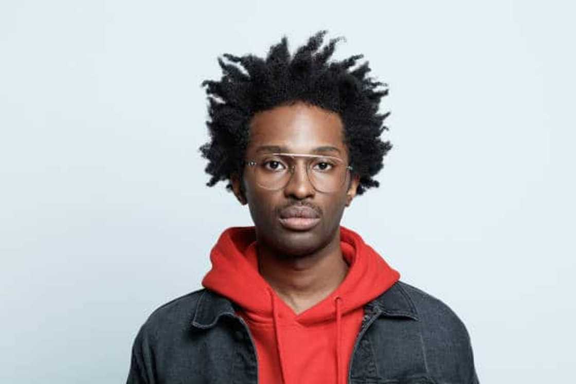 How do you style dreads for men? How do you style dreads for men?