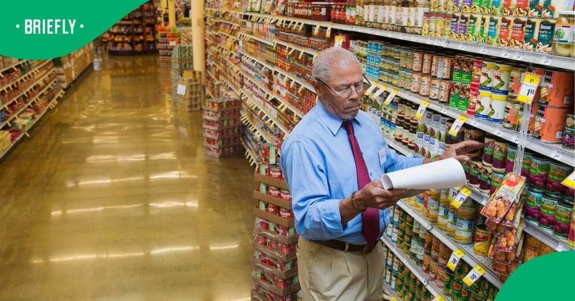 Retail amanager shares underwhelming salary Retail amanager shares underwhelming salary