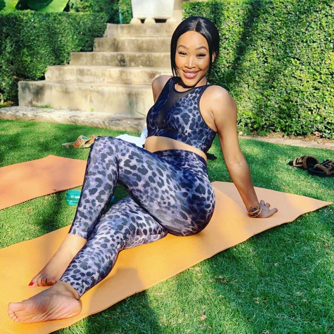 Mpumi Mophatlane Mpumi Mophatlane