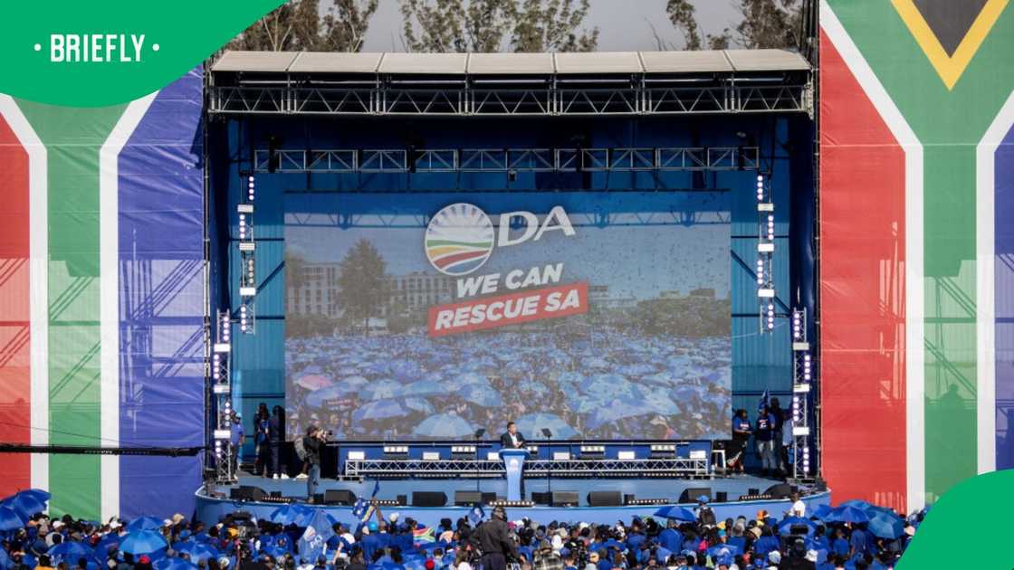 Former Democratic Alliance (DA) leader John Steenhuisen speaks to supporters during the final DA election rally held in Willowmoore Stadium, Benoni on May 26, 2024 in Johannesburg