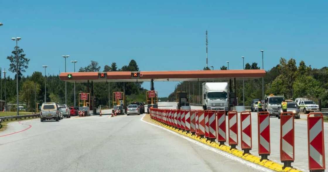 SA Traffic: Over 2,000 Motorists Arrested Already, High Traffic Volumes in KZN SA Traffic: Over 2,000 Motorists Arrested Already, High Traffic Volumes in KZN