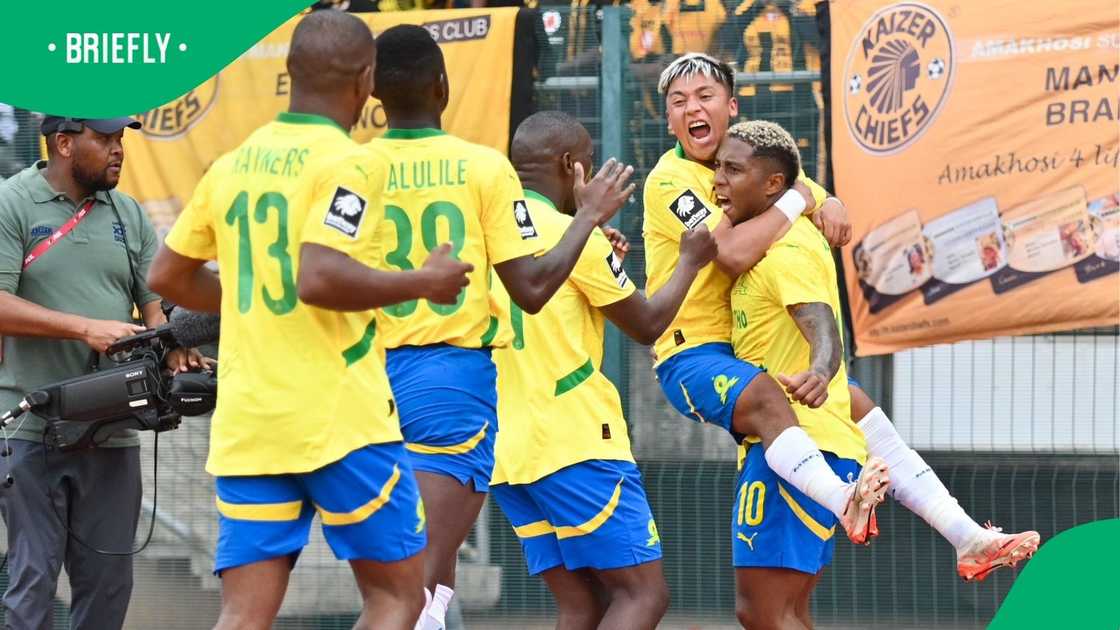 Marcelo Allende celebrates a goal with his Mamelodi Sundowns teammates.