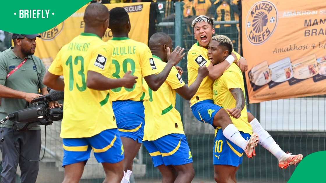 Marcelo Allende celebrates a goal with his Mamelodi Sundowns teammates. Marcelo Allende celebrates a goal with his Mamelodi Sundowns teammates.