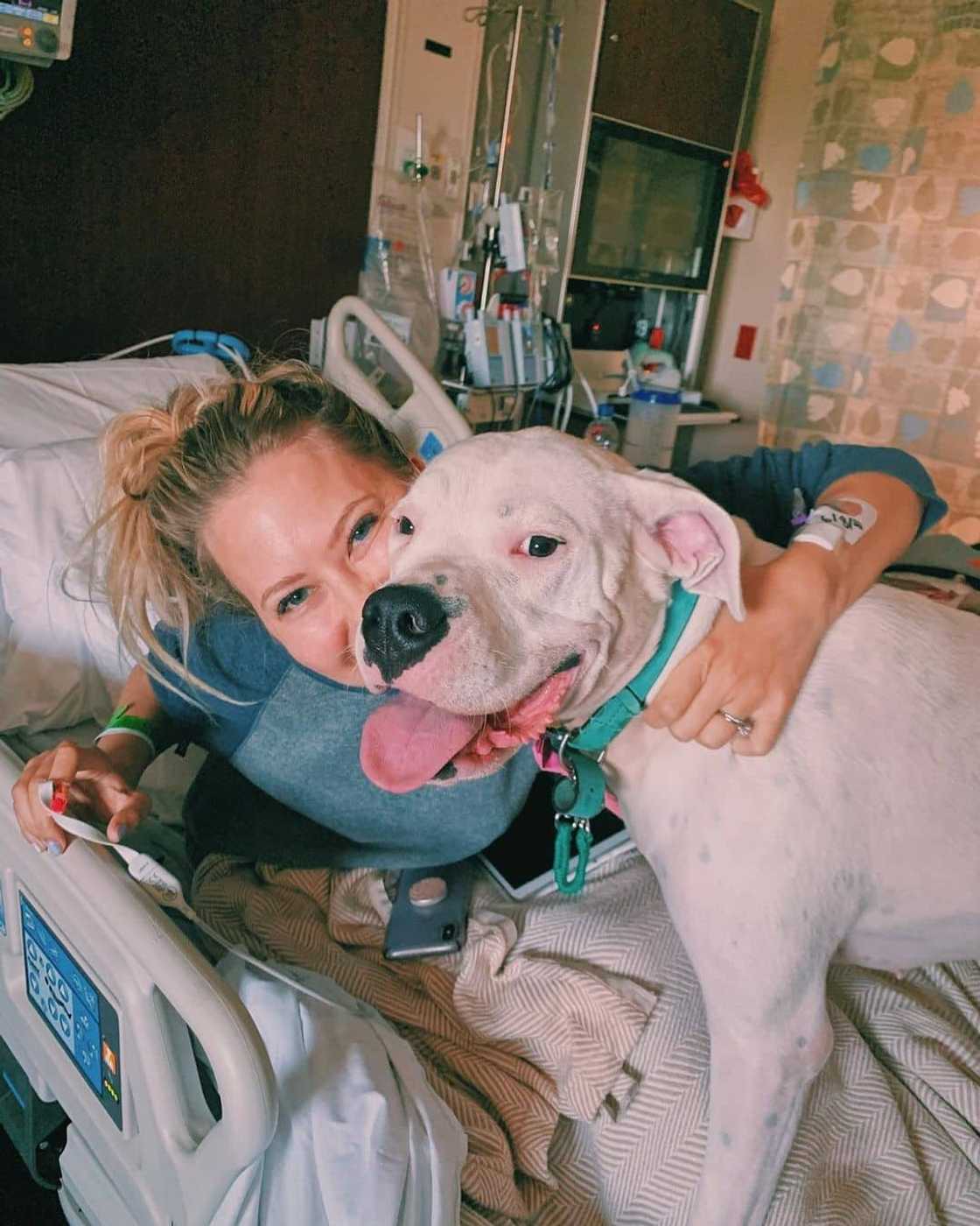 Hilary Crowder biography Hilary Crowder biography