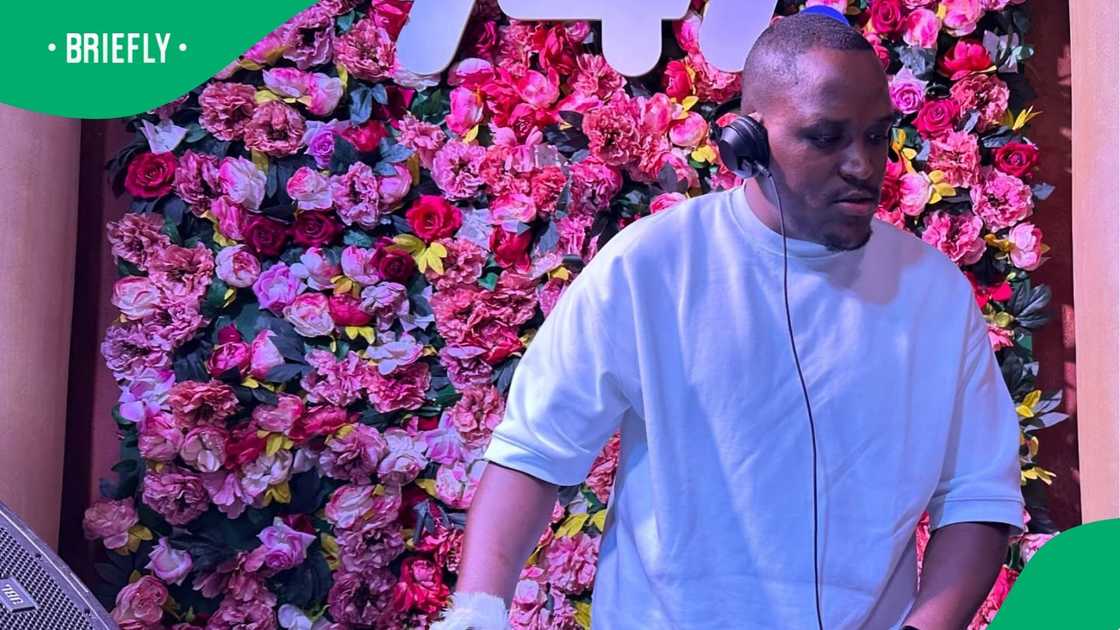 Lebza The villain is a popular recording artist in South Africa. Lebza The villain is a popular recording artist in South Africa.